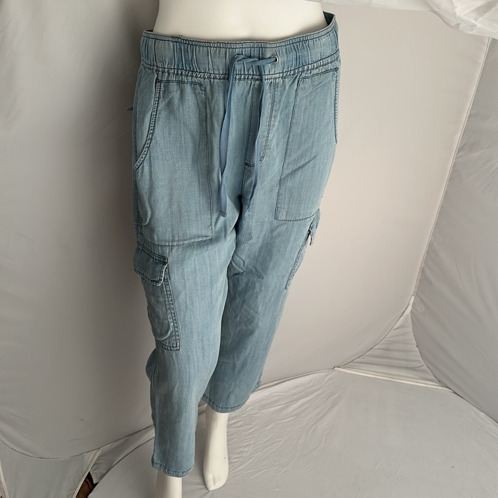 Velvet Heart Light Blue Soft Tencel Cropped Cargo Pants
